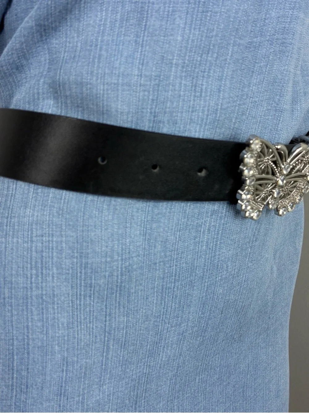DIVIDED H&M Womens belt Rhinestone Butterfly Buckle Black faux leather 38” Y2K